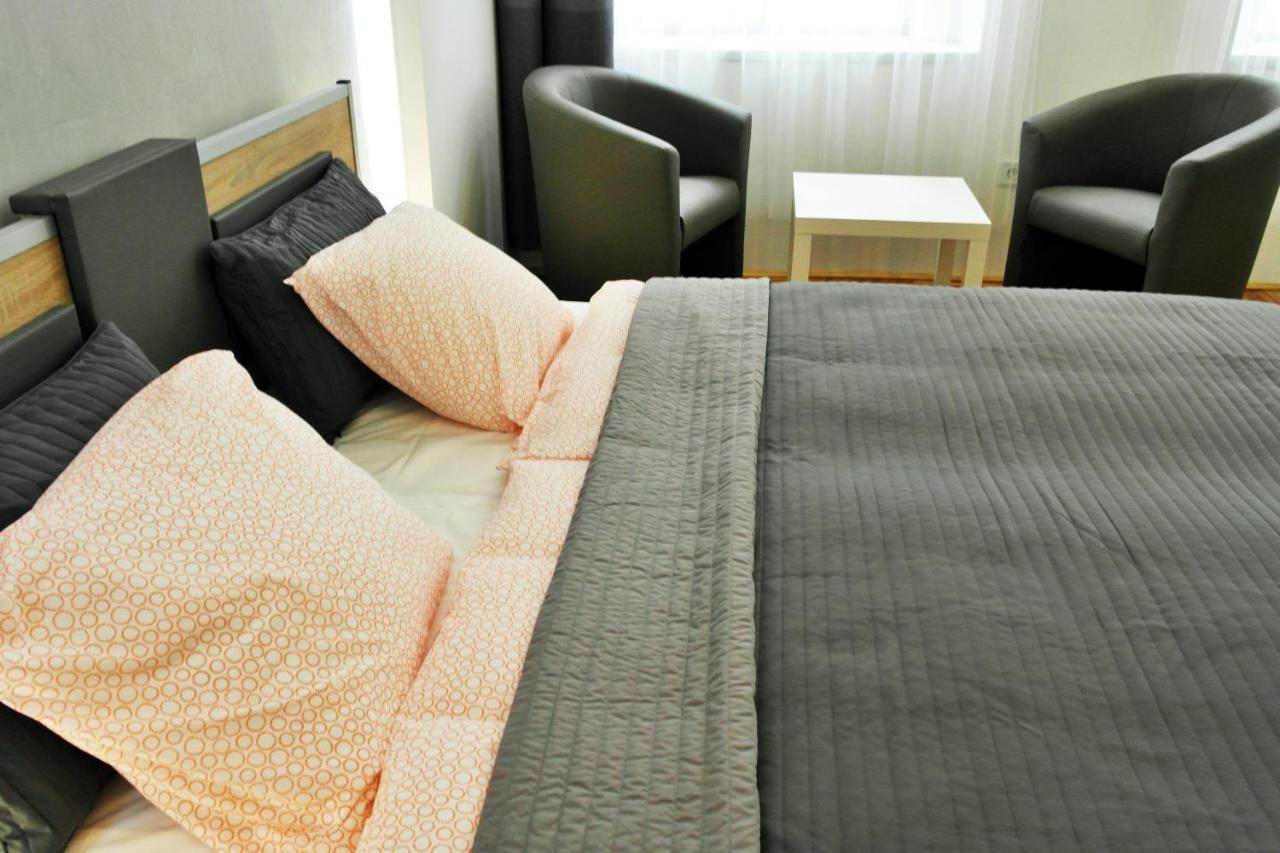 Unique Town Apartment. Clear Comfort. Boedapest Buitenkant foto